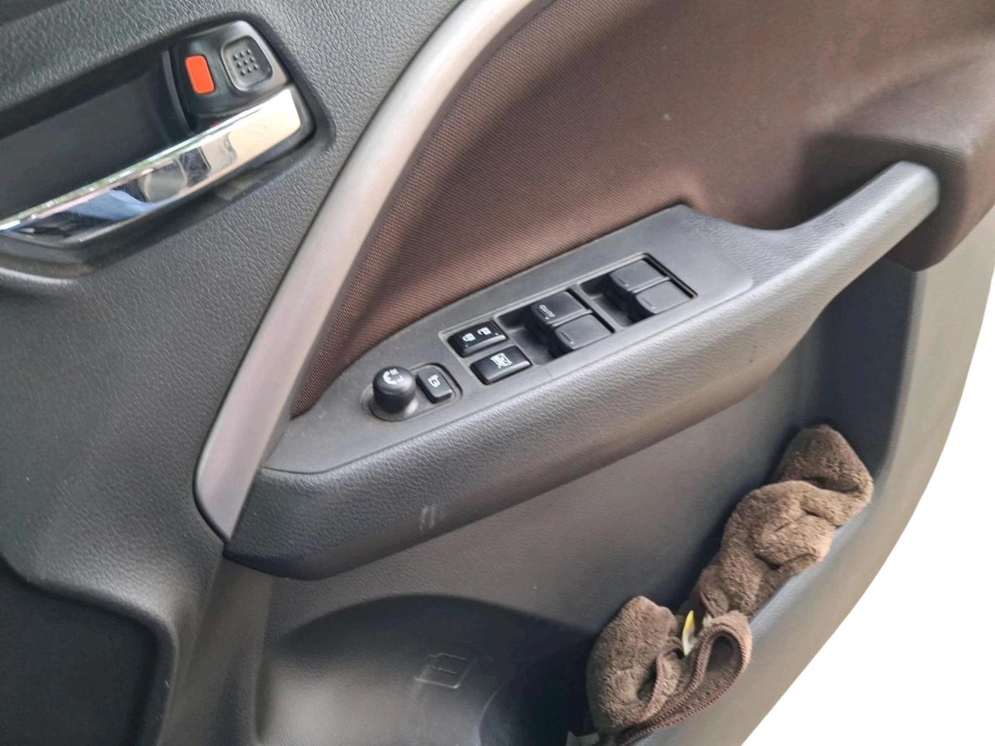 2023 Maruti BREZZA ZXI AT SMART HYBRID, Petrol, Automatic, 47,301 km, interior