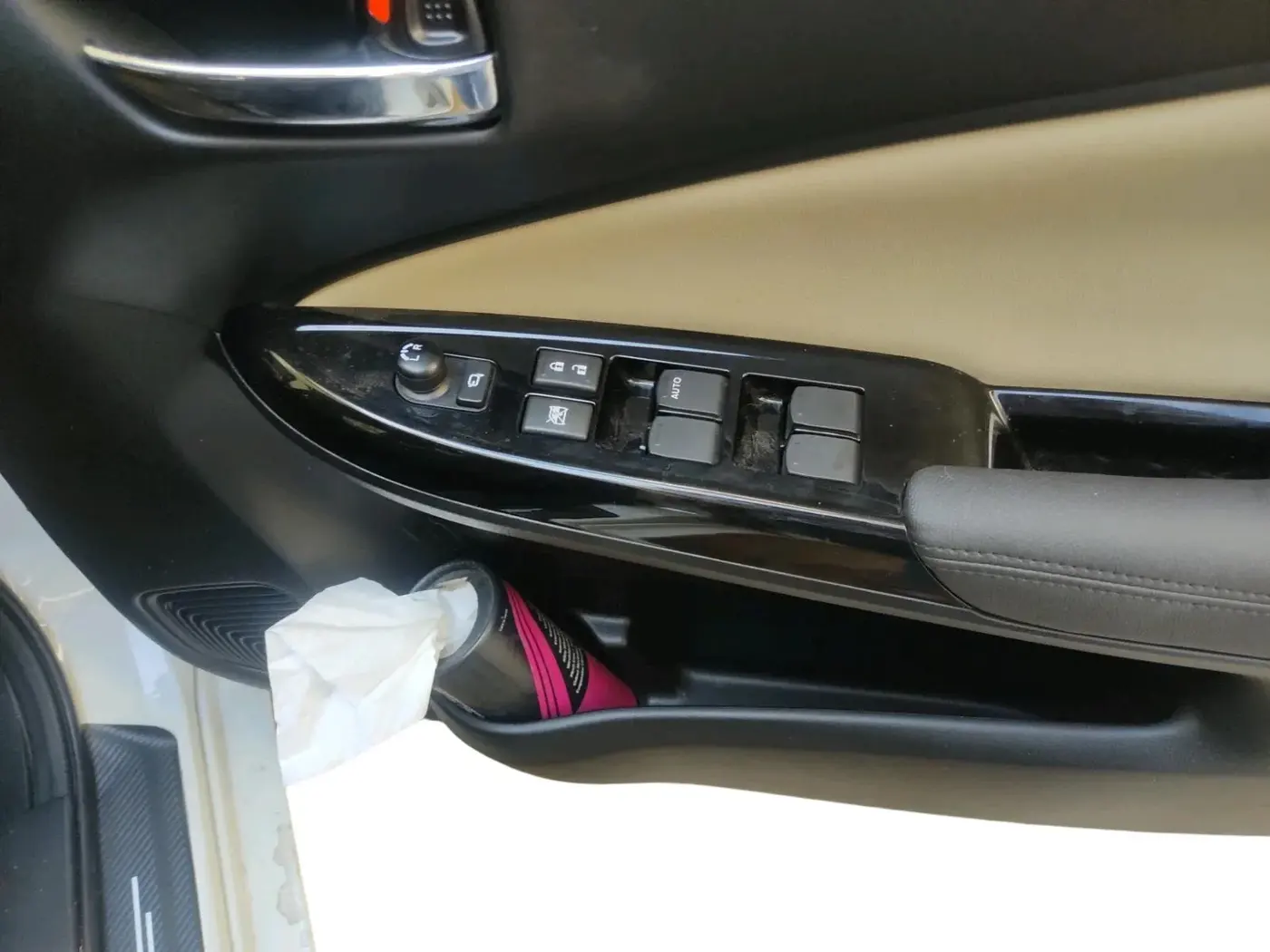2025 Toyota Glanza V AMT, Petrol, Automatic, 5,600 km, interior