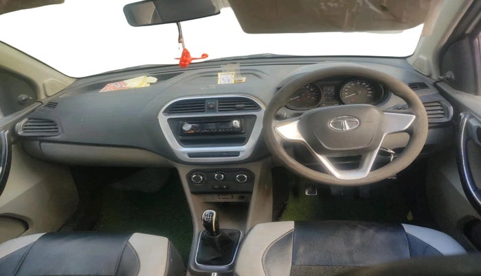 2017 Tata Tiago XM PETROL, Petrol, Manual, 98,159 km, interior