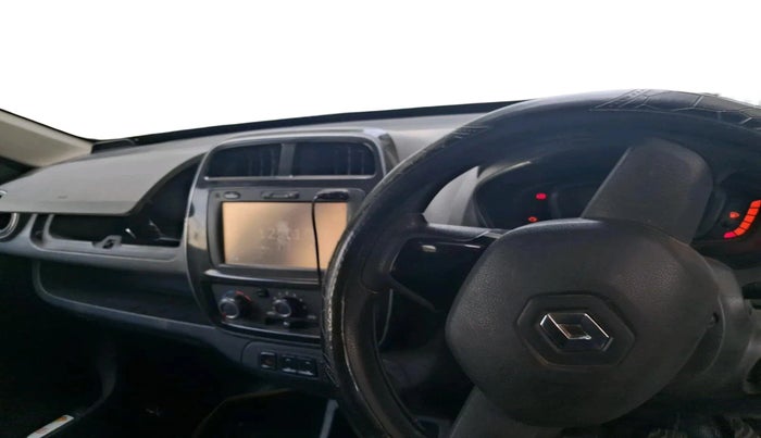 2017 Renault Kwid RXT 0.8, Petrol, Manual, 1,01,656 km, interior