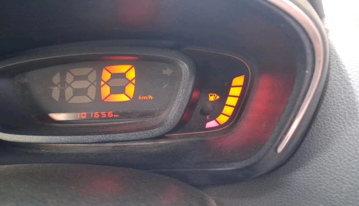 2017 Renault Kwid RXT 0.8, Petrol, Manual, 1,01,656 km, interior