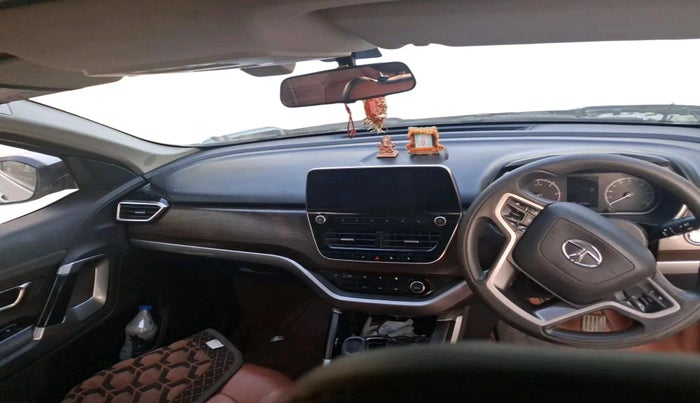 2021 Tata Harrier XT PLUS 2.0L KRYOTEC, Diesel, Manual, 1,35,486 km, interior