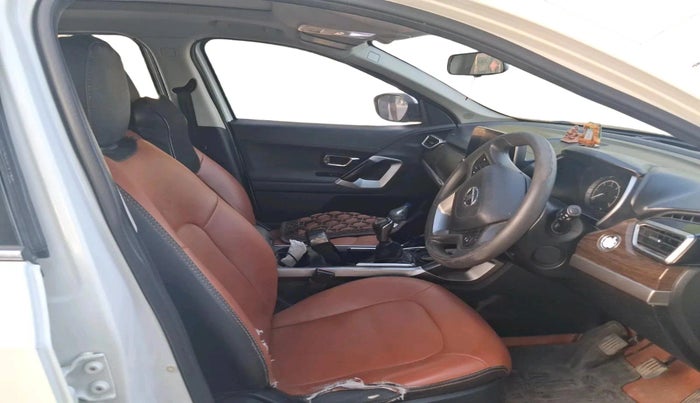 2021 Tata Harrier XT PLUS 2.0L KRYOTEC, Diesel, Manual, 1,35,486 km, interior