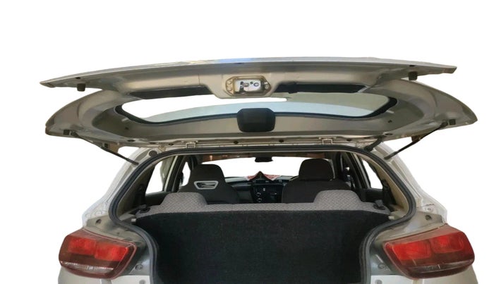 2016 Mahindra Kuv100 K4 PLUS D 6 STR, Diesel, Manual, 64,708 km, exterior