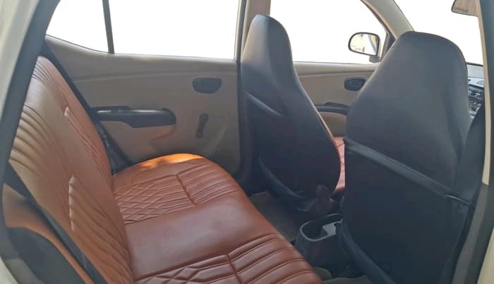 2013 Hyundai i10 ERA 1.1, Petrol, Manual, 99,266 km, interior