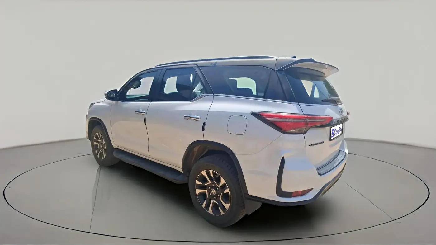 2024 Toyota Fortuner 4X2 AT 2.8 LEGENDER, Diesel, Automatic, 39,455 km, exterior