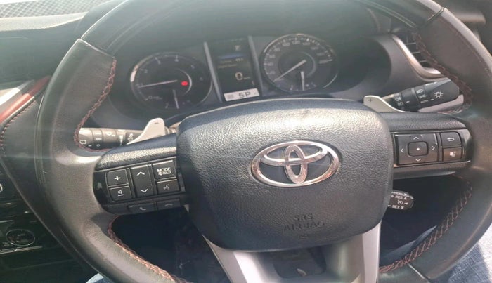 2024 Toyota Fortuner 4X2 AT 2.8 LEGENDER, Diesel, Automatic, 39,455 km, interior