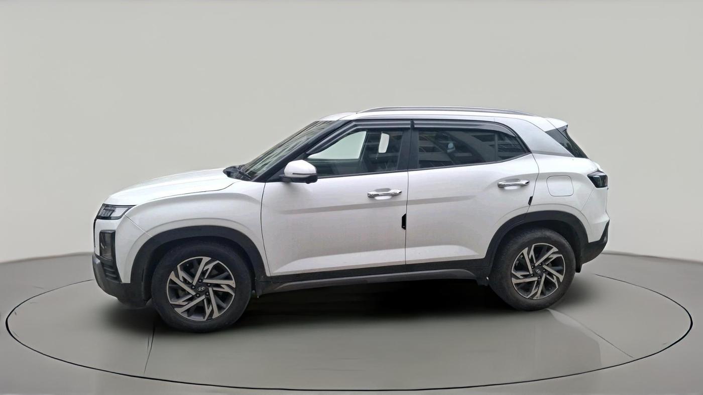 2025 Hyundai Creta SX (O) 1.5 DIESEL AT, Diesel, Automatic, 16,076 km, exterior