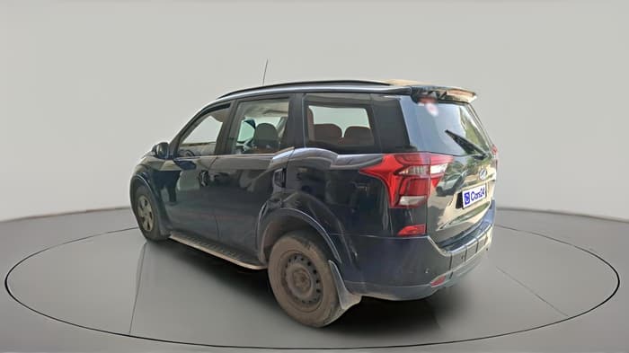 2020 Mahindra XUV500 W7, Diesel, Manual, 42,528 km, exterior