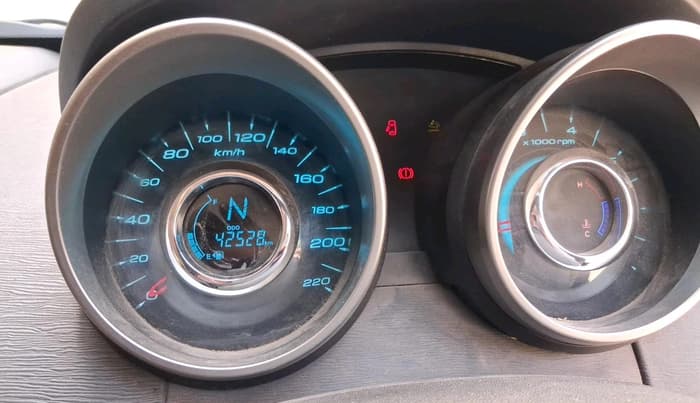 2020 Mahindra XUV500 W7, Diesel, Manual, 42,528 km, interior