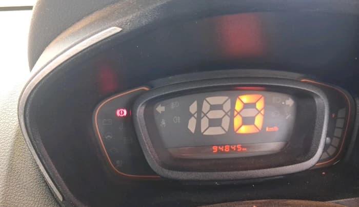 2018 Renault Kwid RXT 1.0 (O), CNG, Manual, 94,845 km, interior