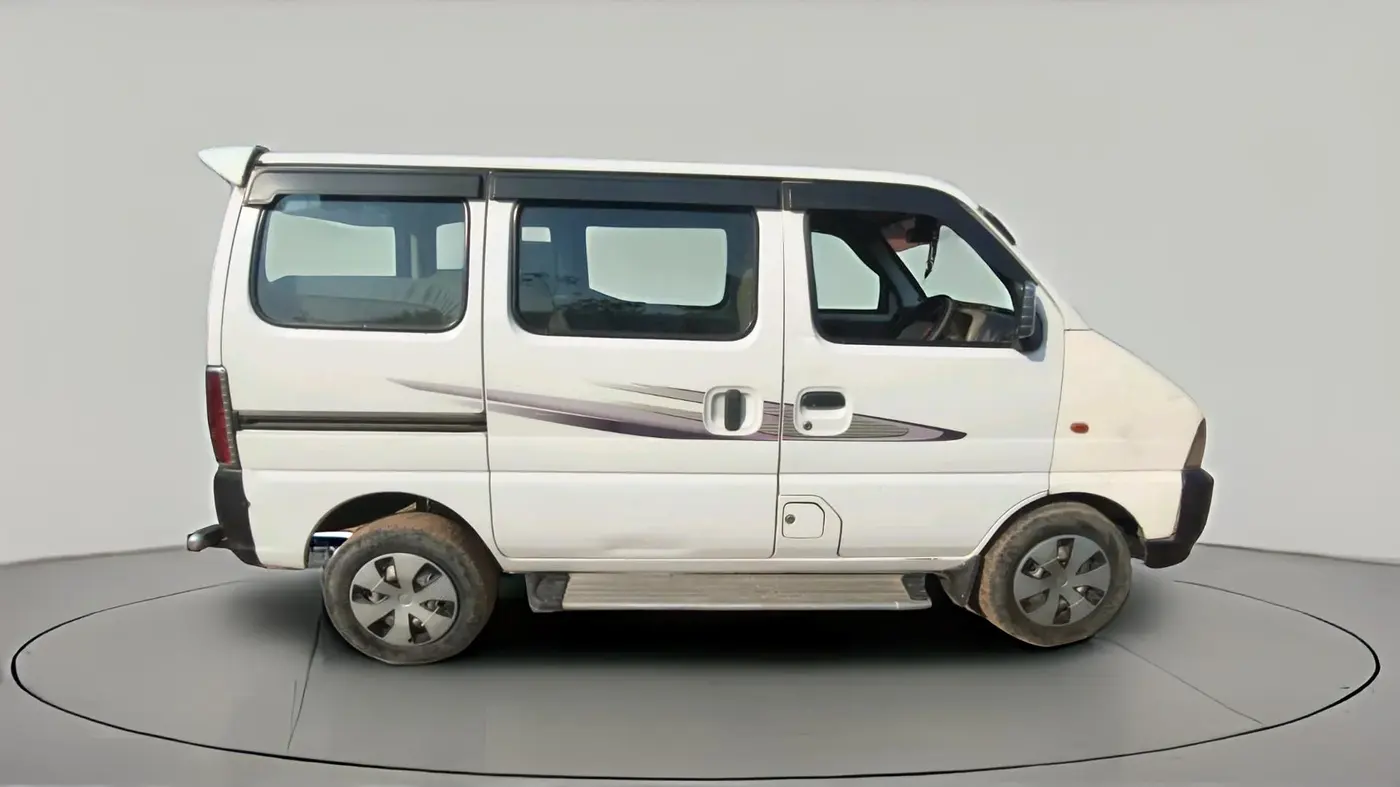 2015 Maruti Eeco 5 STR WITH A/C+HTR, CNG, Manual, 1,82,178 km, exterior