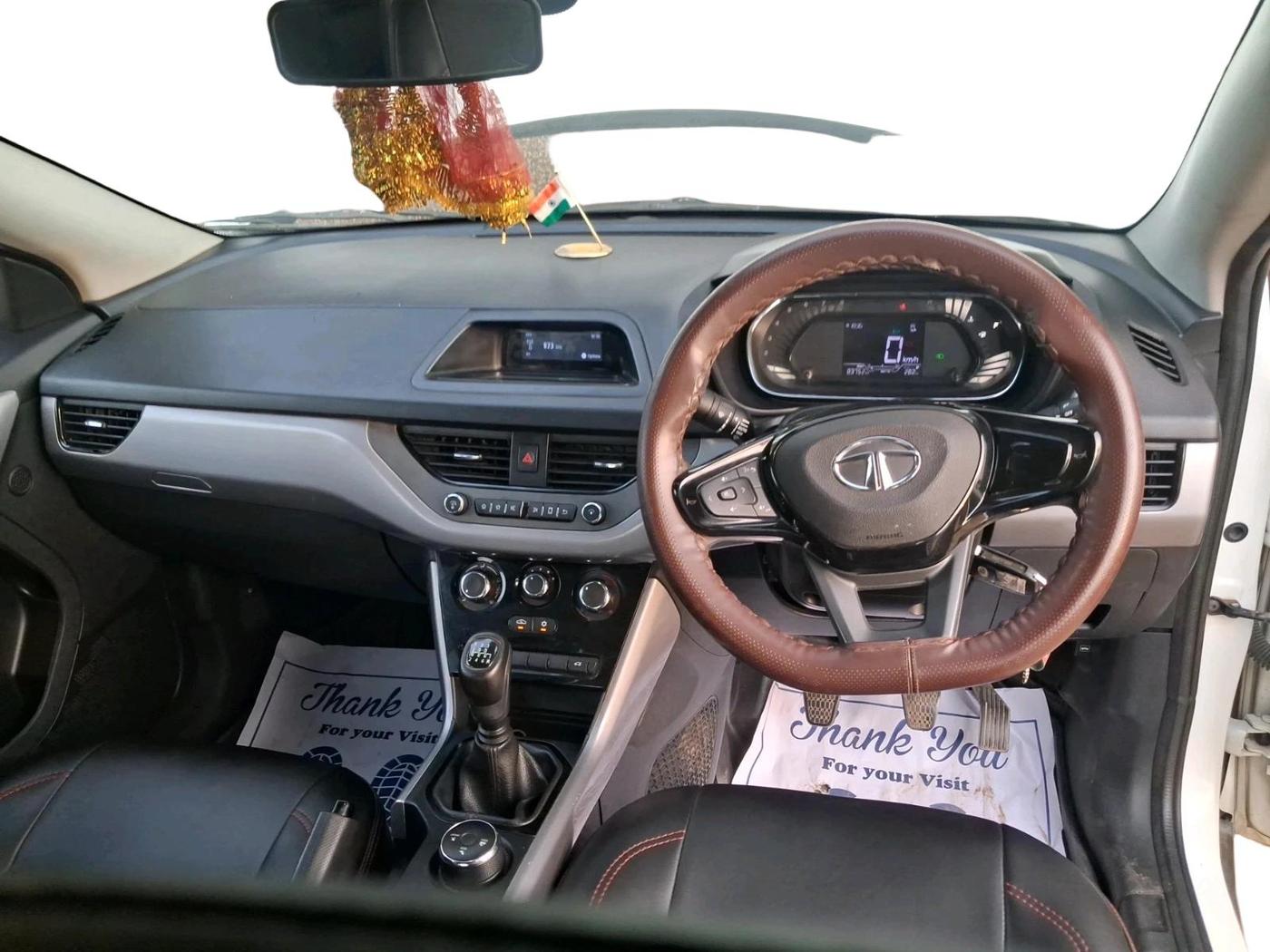 2023 Tata NEXON XM SUNROOF DIESEL, Diesel, Manual, 83,752 km, interior