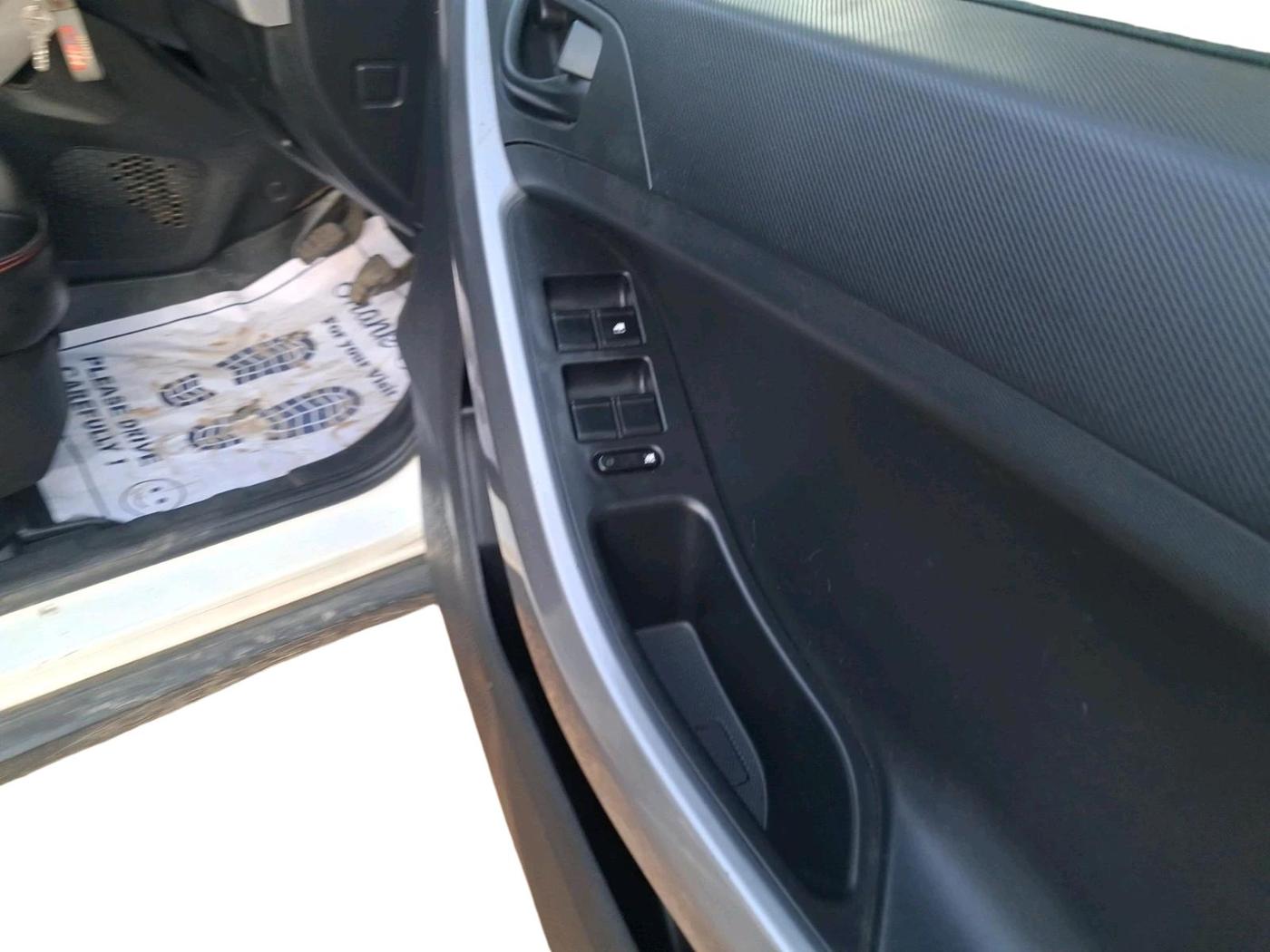 2023 Tata NEXON XM SUNROOF DIESEL, Diesel, Manual, 83,752 km, interior