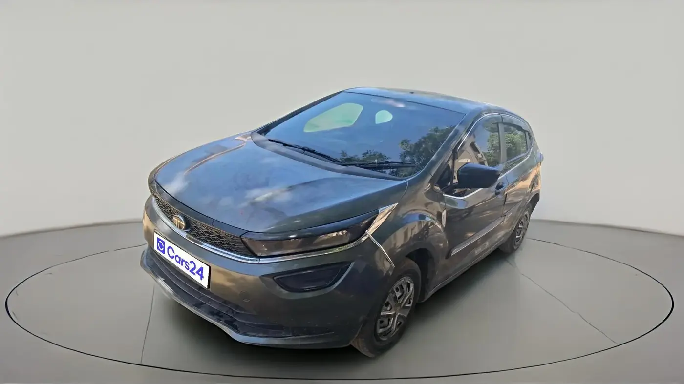2024 Tata ALTROZ XE CNG, CNG, Manual, 63,327 km, exterior