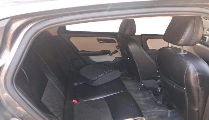 2024 Tata ALTROZ XE CNG, CNG, Manual, 63,327 km, interior