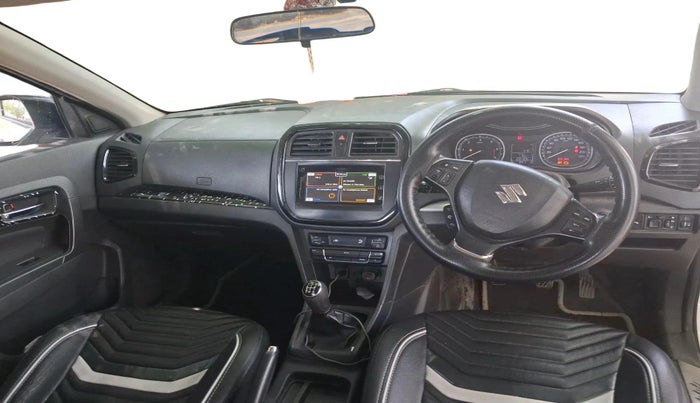2017 Maruti Vitara Brezza ZDI PLUS, Diesel, Manual, 1,20,103 km, interior
