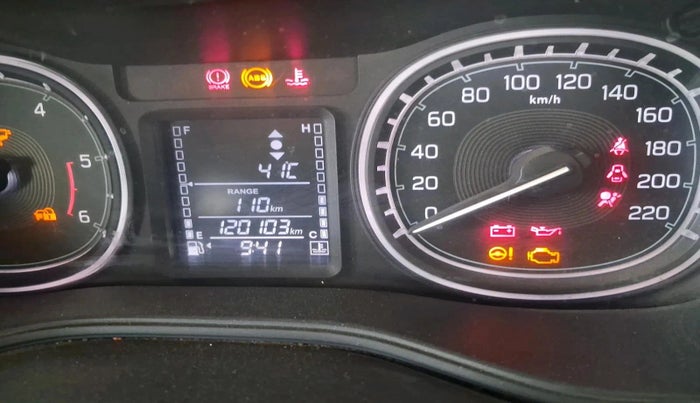 2017 Maruti Vitara Brezza ZDI PLUS, Diesel, Manual, 1,20,103 km, interior