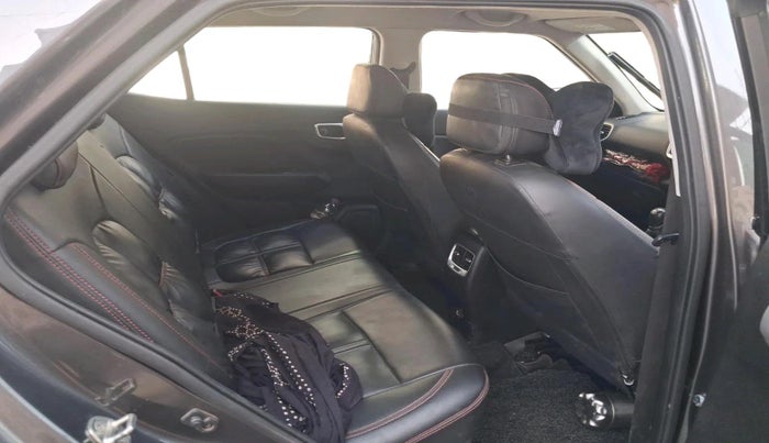 2022 Hyundai VENUE S+ 1.2, Petrol, Manual, 52,984 km, interior