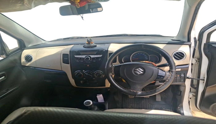 2017 Maruti Wagon R 1.0 VXI, CNG, Manual, 1,07,727 km, interior