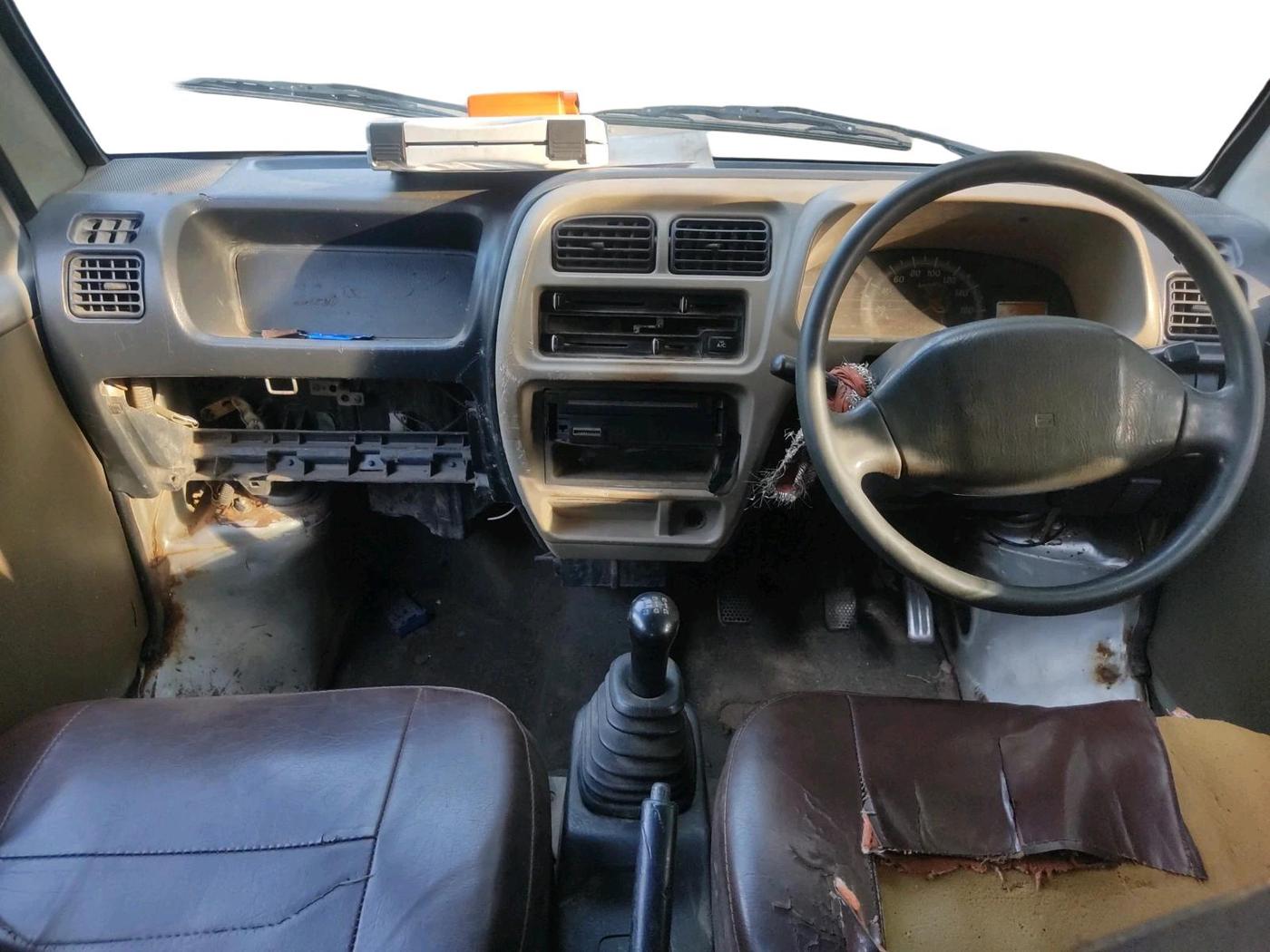2016 Maruti Eeco 5 STR WITH A/C+HTR, CNG, Manual, 1,64,847 km, interior