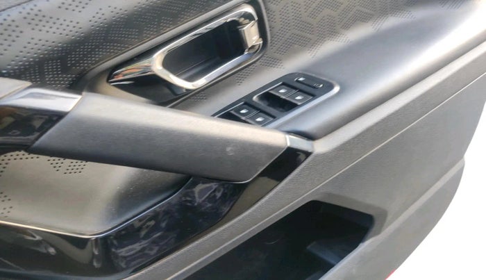 2023 Tata Harrier XZA PLUS O DARK EDITION, Diesel, Automatic, 70,011 km, interior