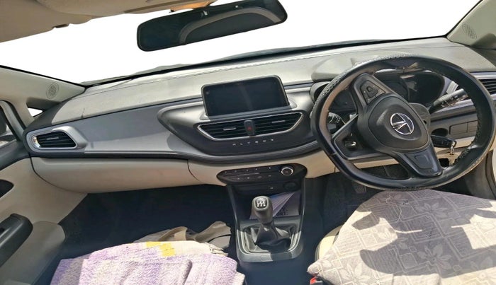 2023 Tata ALTROZ XM PLUS CNG, CNG, Manual, 49,887 km, interior
