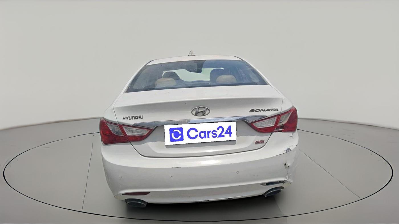 2014 Hyundai Sonata 2.4 GDI MT, Petrol, Manual, 1,06,355 km, exterior