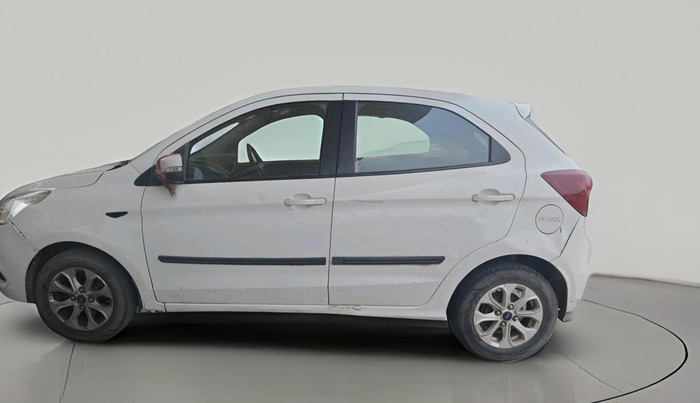 2017 Ford New Figo TITANIUM 1.2 PETROL MT, Petrol, Manual, 97,868 km, exterior