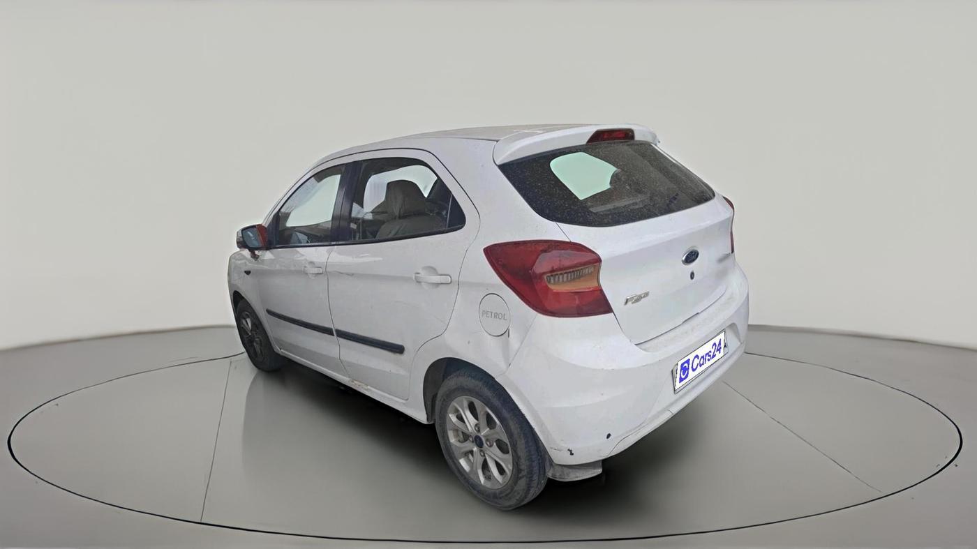 2017 Ford New Figo TITANIUM 1.2 PETROL MT, Petrol, Manual, 97,868 km, exterior