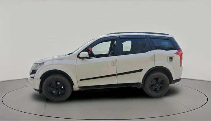 2013 Mahindra XUV500 W8, Diesel, Manual, 1,34,127 km, exterior