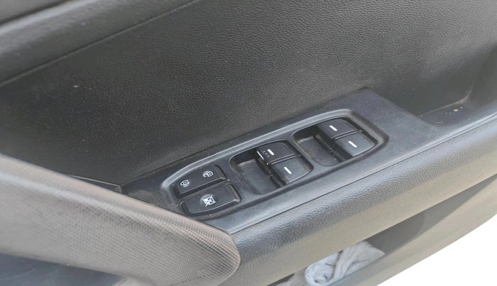 2016 Hyundai Creta S PLUS 1.4 DIESEL, Diesel, Manual, 96,846 km, interior