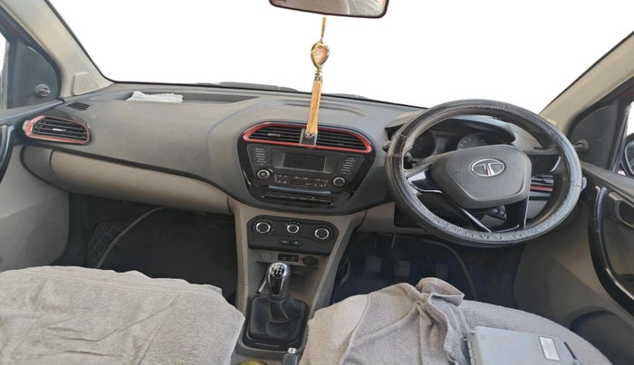 2018 Tata Tiago WIZZ EDITION PETROL, Petrol, Manual, 1,18,470 km, interior