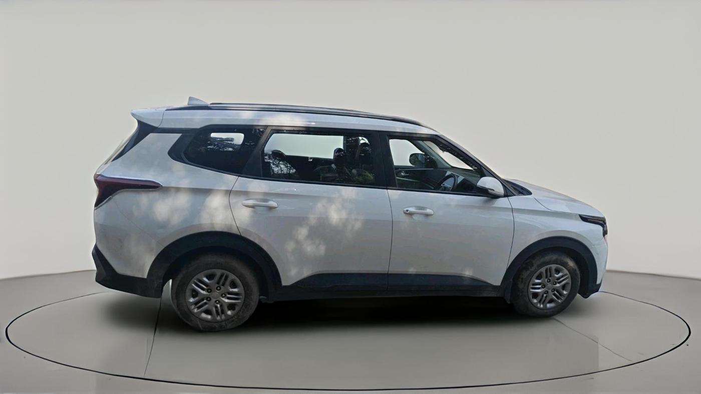 2023 KIA CARENS PRESTIGE 1.5 PETROL 7 STR, Petrol, Manual, 16,021 km, exterior