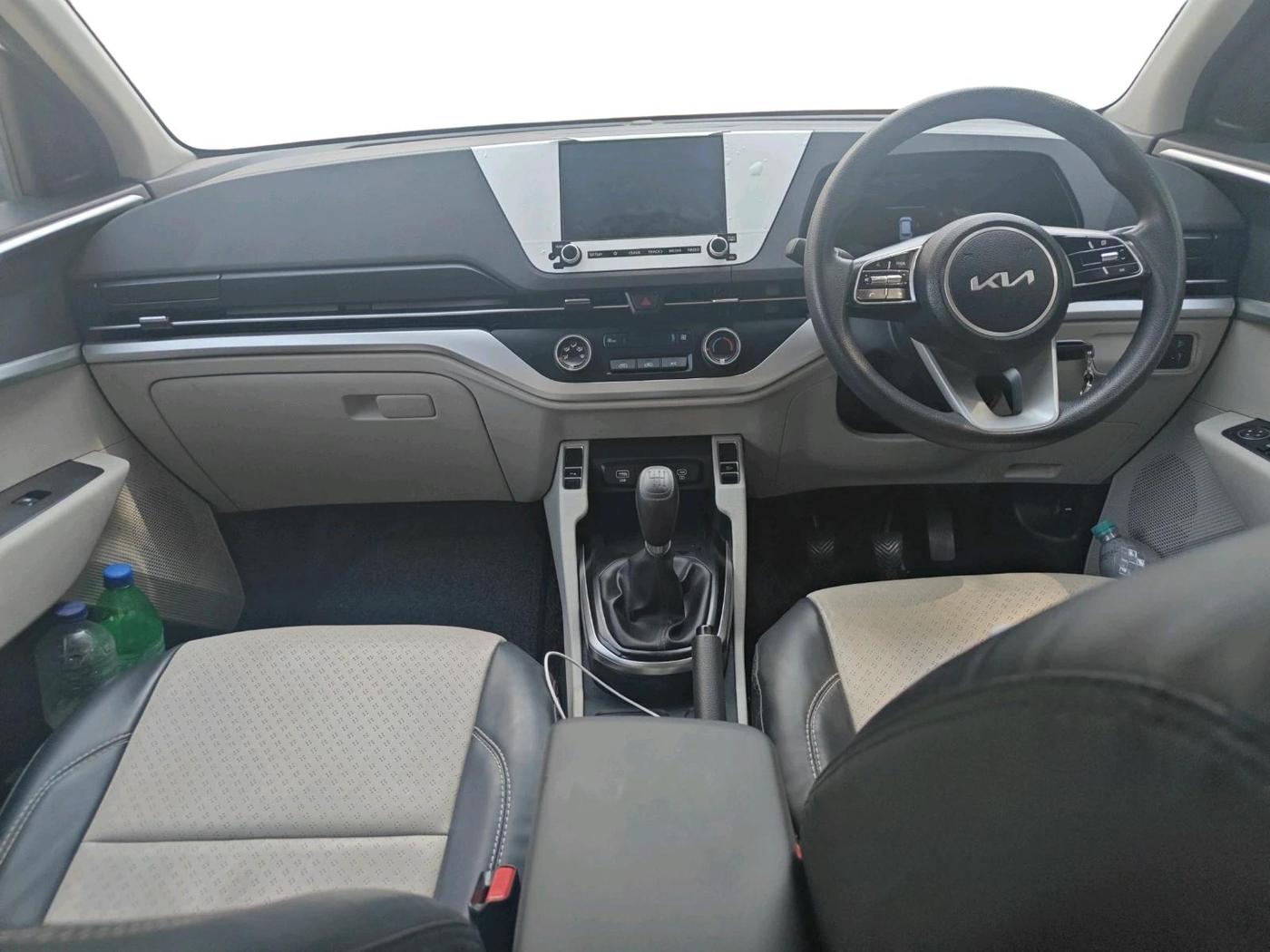 2023 KIA CARENS PRESTIGE 1.5 PETROL 7 STR, Petrol, Manual, 16,021 km, interior