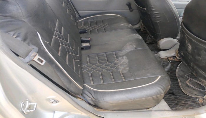 2011 Maruti Alto K10 LXI, Petrol, Manual, 2,37,420 km, interior