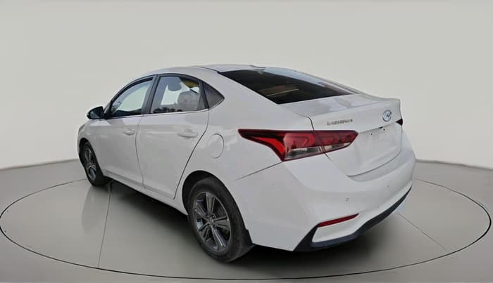 2018 Hyundai Verna 1.6 CRDI SX, Diesel, Manual, 1,32,096 km, exterior