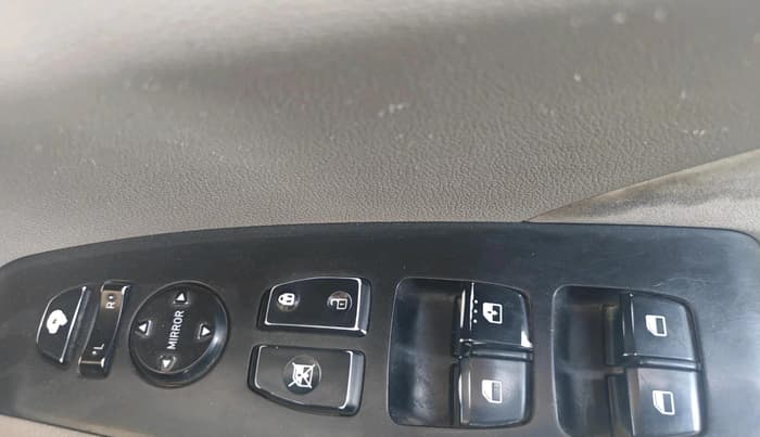 2018 Hyundai Verna 1.6 CRDI SX, Diesel, Manual, 1,32,096 km, interior