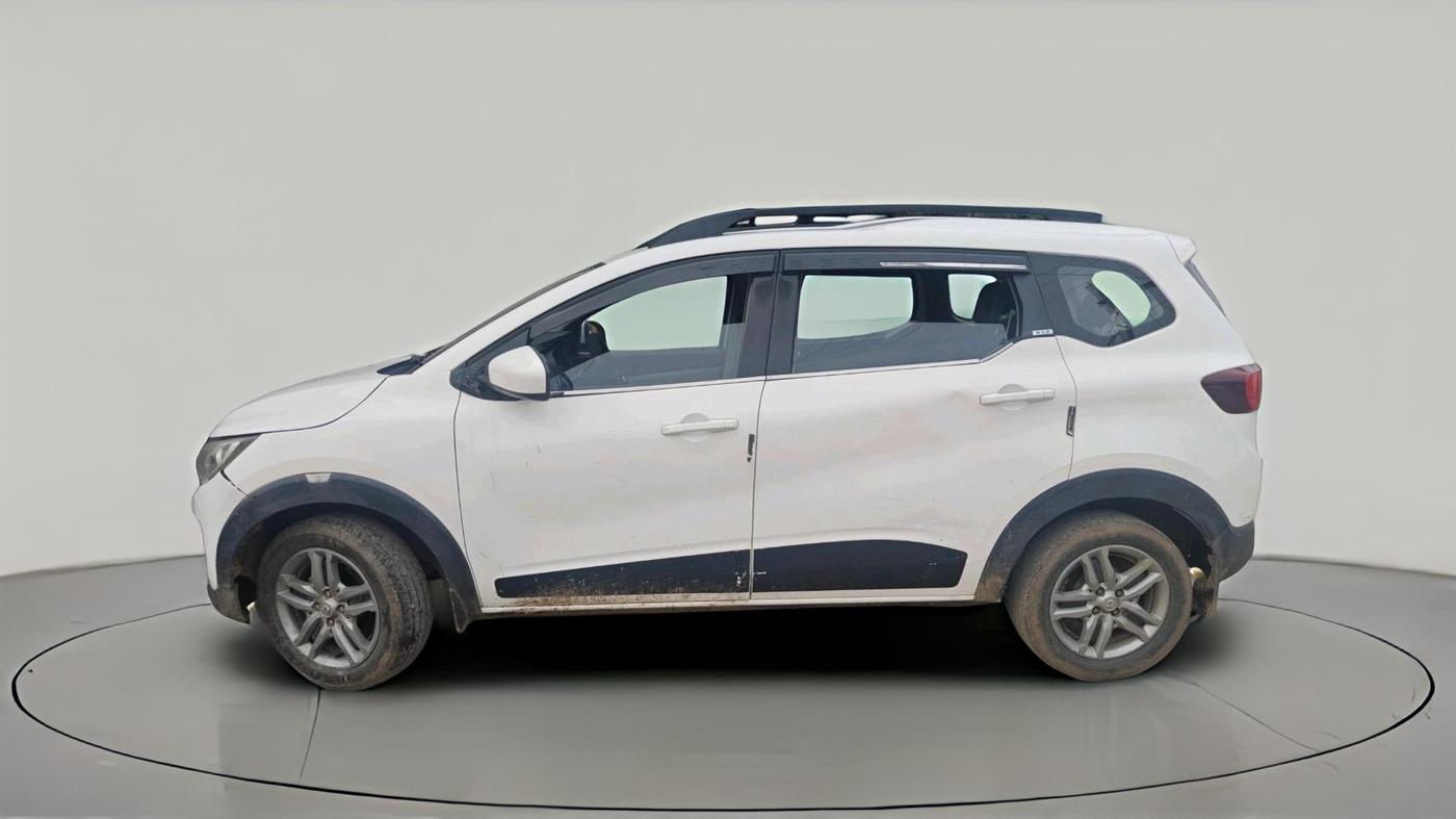 2020 Renault TRIBER RXZ, Petrol, Manual, 1,24,943 km, exterior