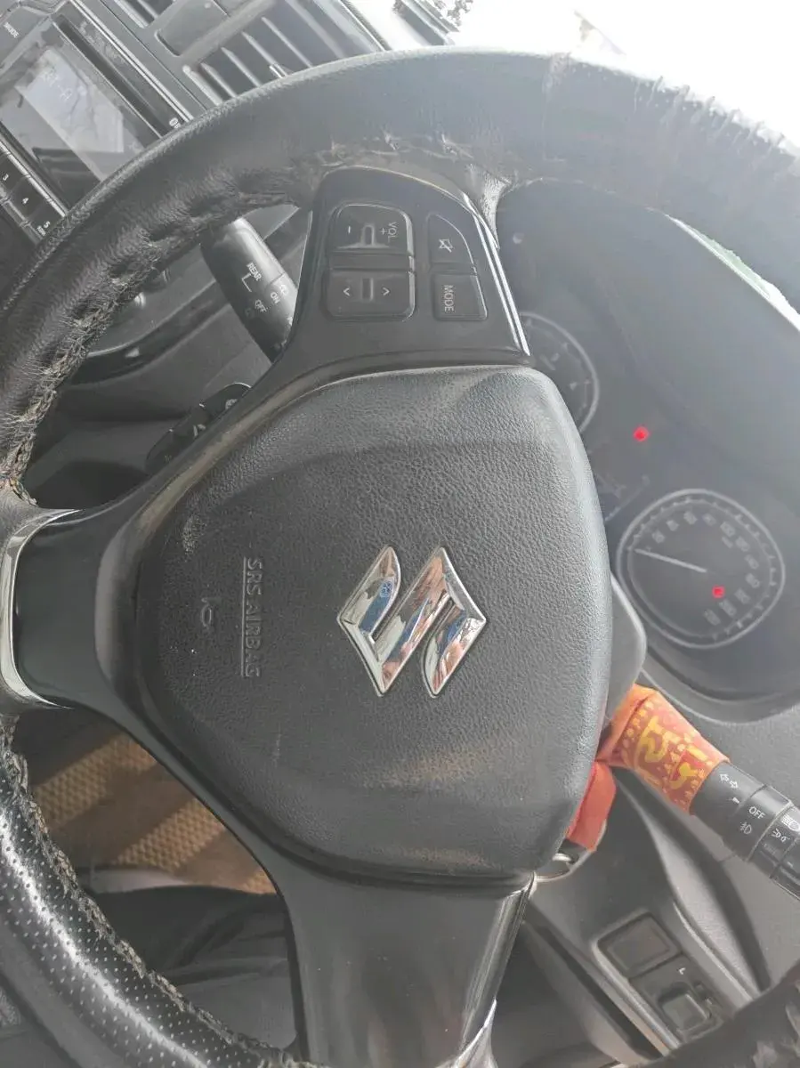 2019 Maruti Vitara Brezza ZDI, Diesel, Manual, 1,10,313 km, interior