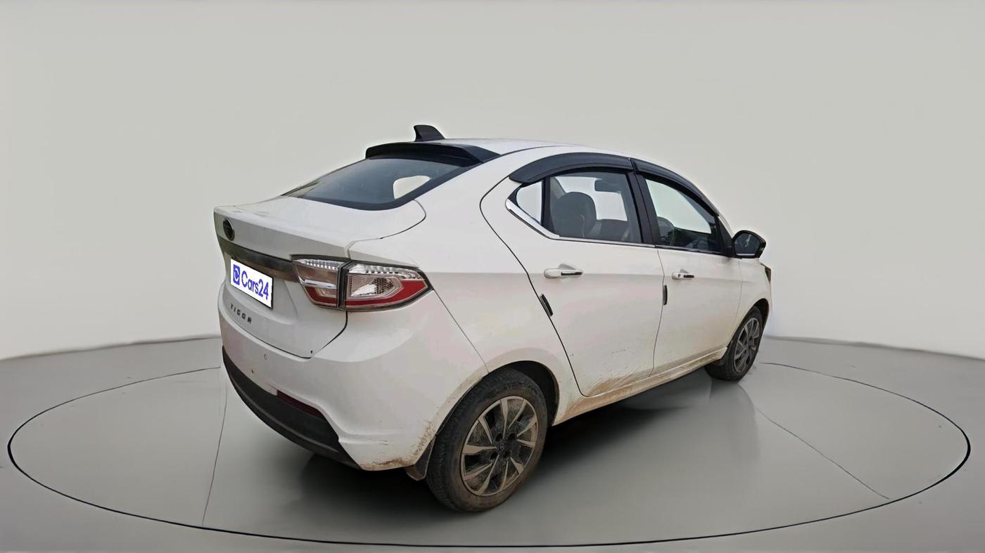 2025 Tata TIGOR XZ PLUS PETROL, Petrol, Manual, 8,502 km, exterior
