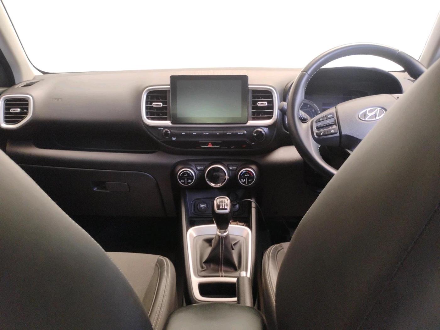 2019 Hyundai VENUE SX 1.0 (O) TURBO, Petrol, Manual, 46,752 km, interior