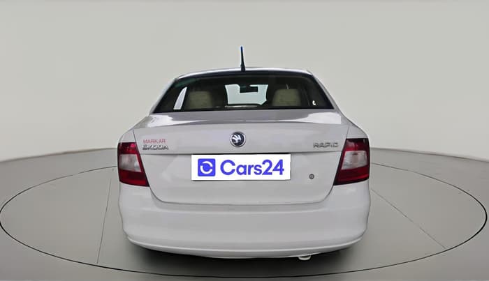 2015 Skoda Rapid 1.5 TDI CR ELEGANCE AT, Diesel, Automatic, 1,35,000 km, exterior