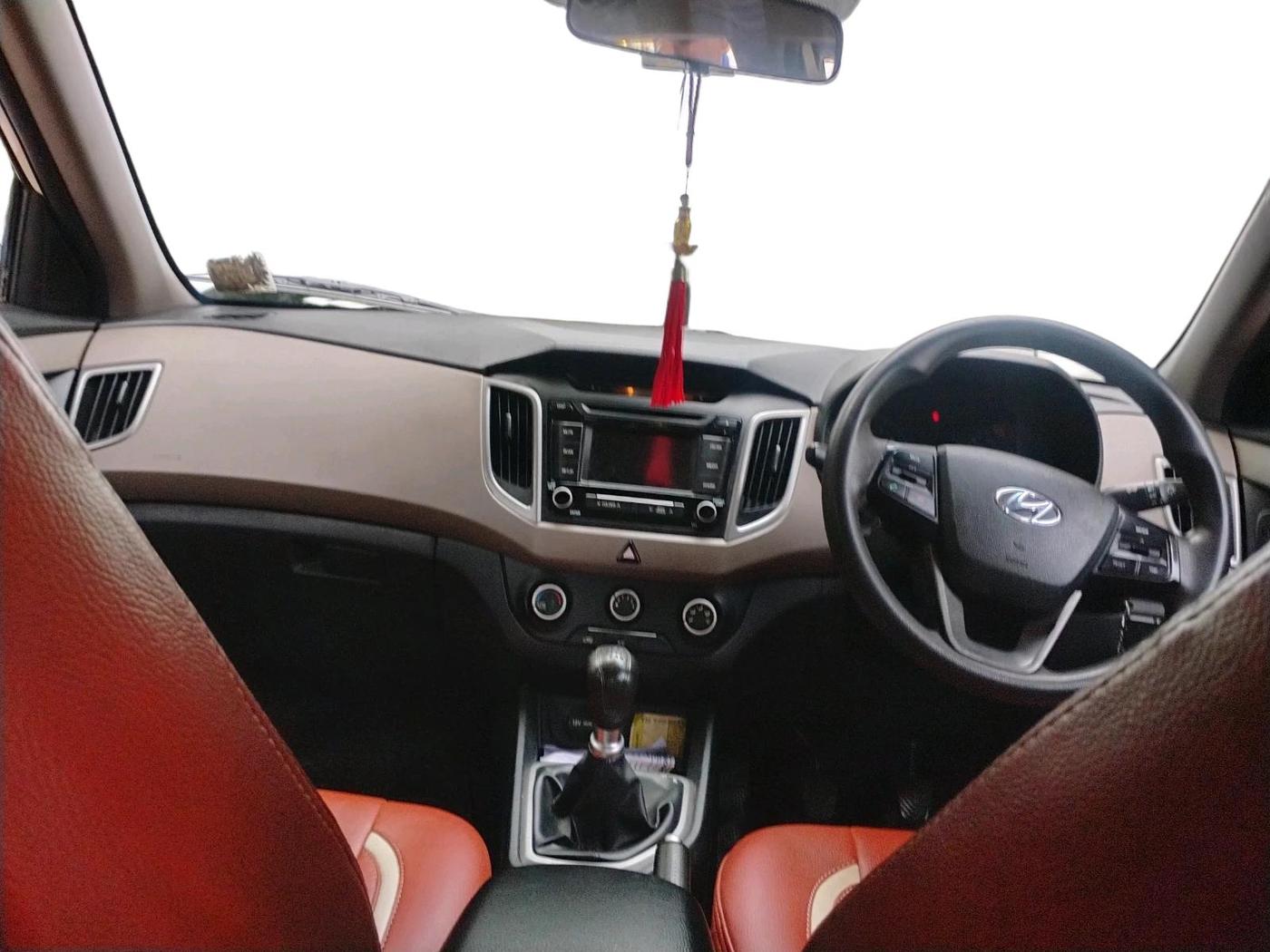 2016 Hyundai Creta E PLUS 1.6 PETROL, Petrol, Manual, 1,74,382 km, interior