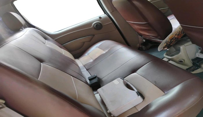 2013 Mahindra Quanto C6, Diesel, Manual, 85,570 km, interior