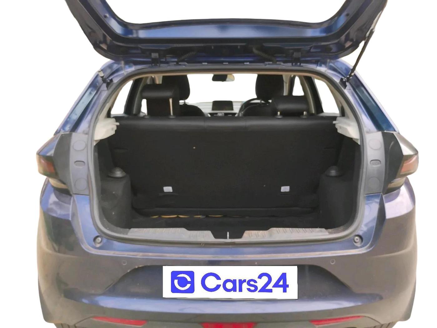 2022 Tata ALTROZ XZA PLUS, Petrol, Automatic, 17,854 km, exterior
