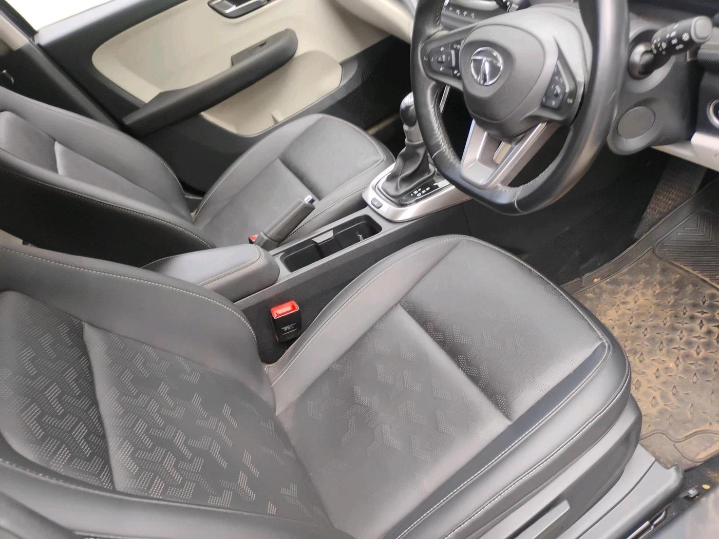2022 Tata ALTROZ XZA PLUS, Petrol, Automatic, 17,854 km, interior