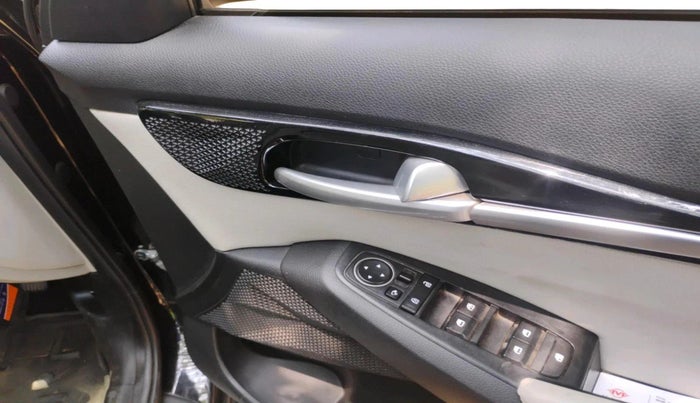 2022 KIA SELTOS HTX DIESEL 1.5, Diesel, Manual, 1,30,387 km, interior