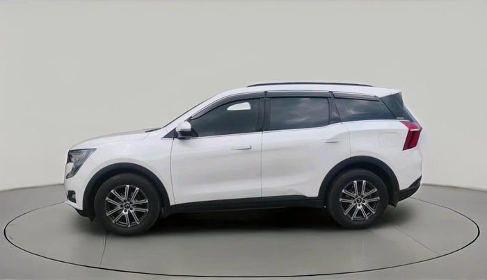 2023 Mahindra XUV700 AX 7 D AT 7 STR, Diesel, Automatic, 93,593 km, exterior