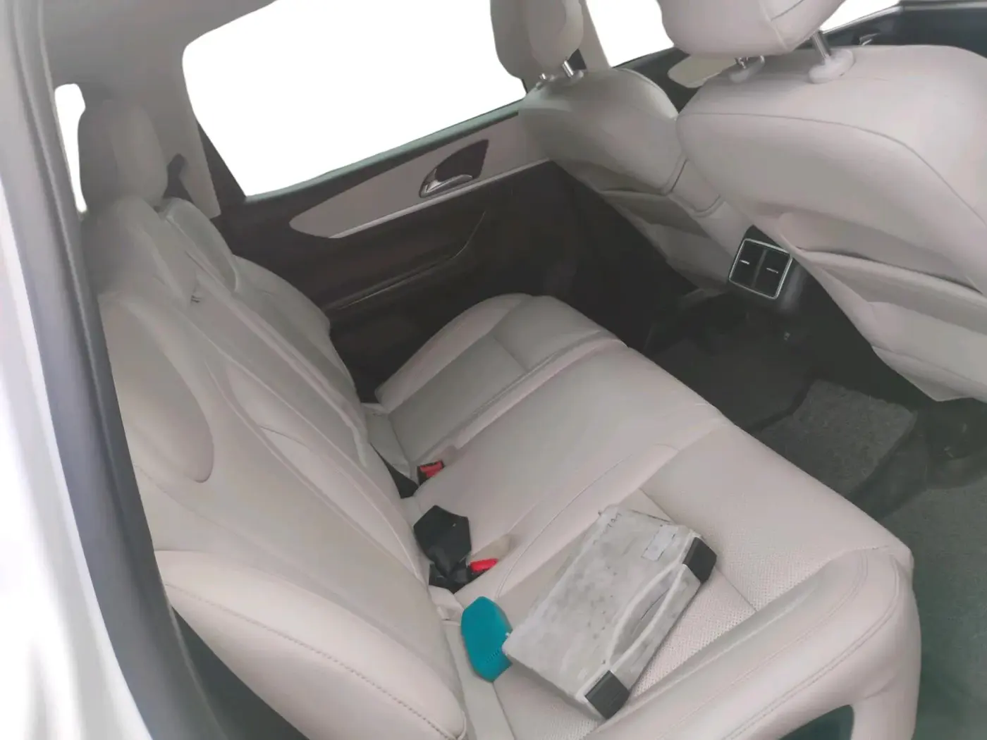 2023 Mahindra XUV700 AX 7 D AT 7 STR, Diesel, Automatic, 93,593 km, interior
